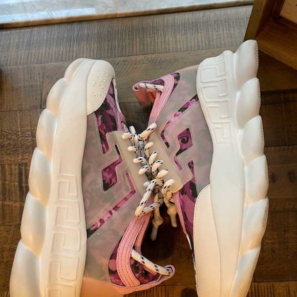 Versace Chain Reaction Chunky Sole Pink and White Sneakers - Picture 6 of 8